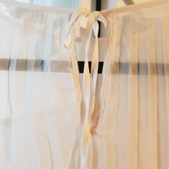 *SOLD* Sheer Off-White Long Sleeve - Picture 4 of 4
